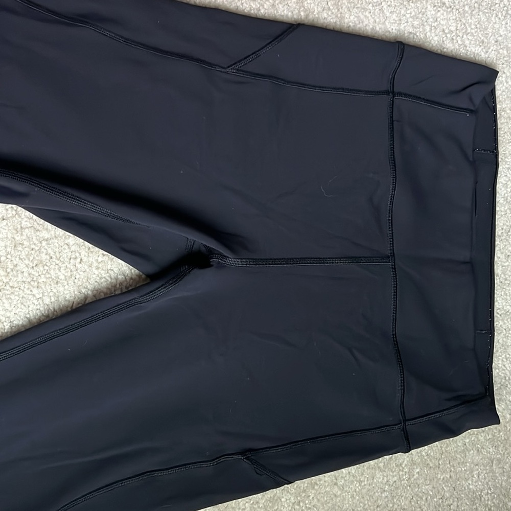 TWO Lululemon 21” Cropped Leggings - Picture 3 of 6